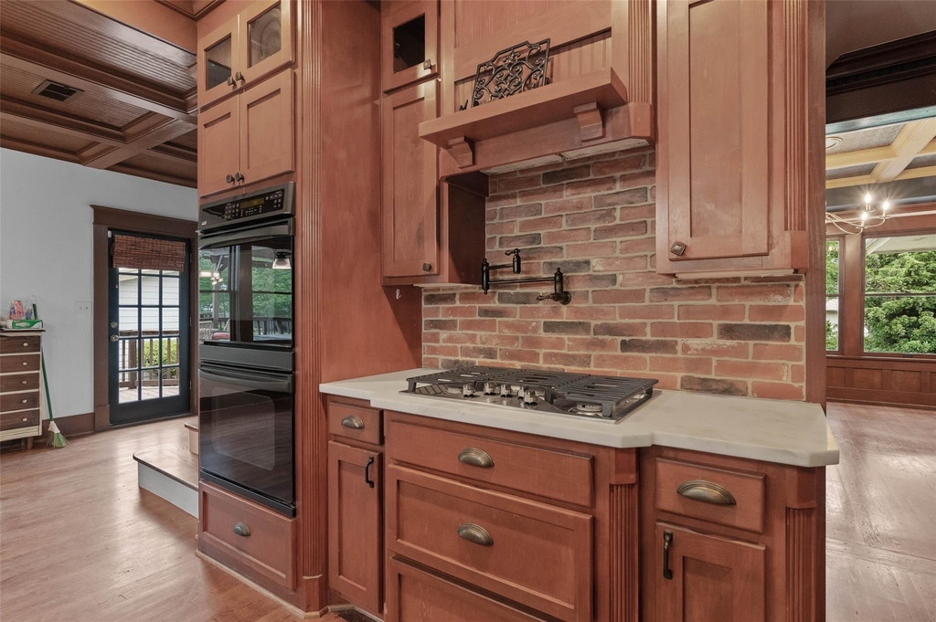 706 S Main Street - Photo 13