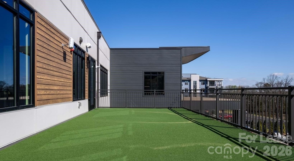 305 Prine Place - Photo 11