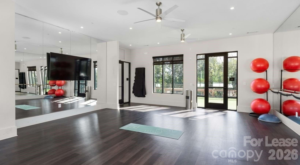 305 Prine Place - Photo 15