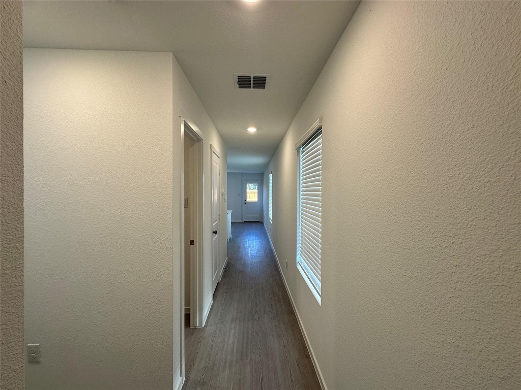 829 Sandhill Crane Lane - Photo 4