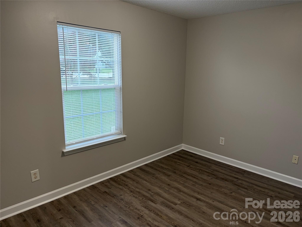 4924 Aldersbrook Drive - Photo 24