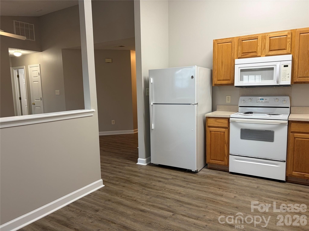 4924 Aldersbrook Drive - Photo 15