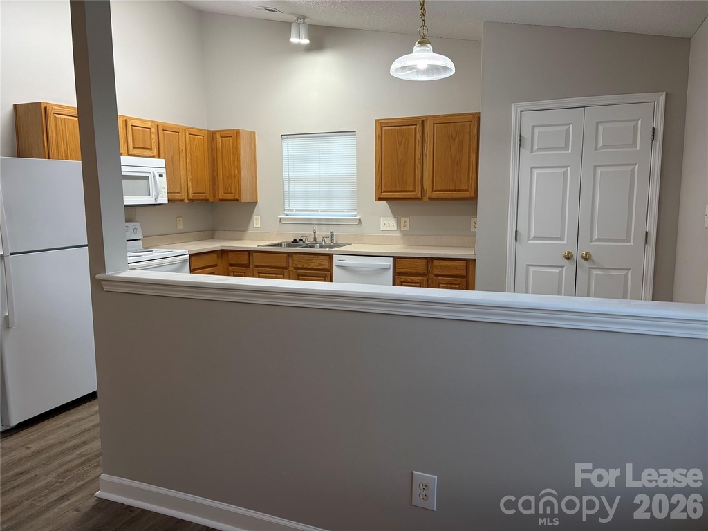 4924 Aldersbrook Drive - Photo 14