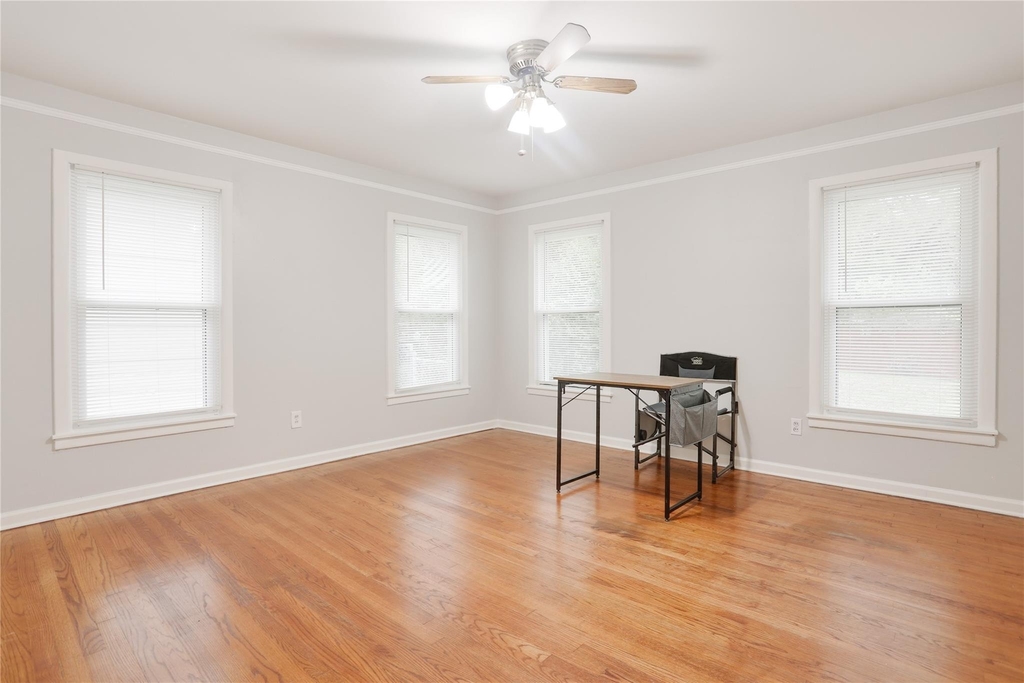 3533 Binyon Avenue - Photo 30