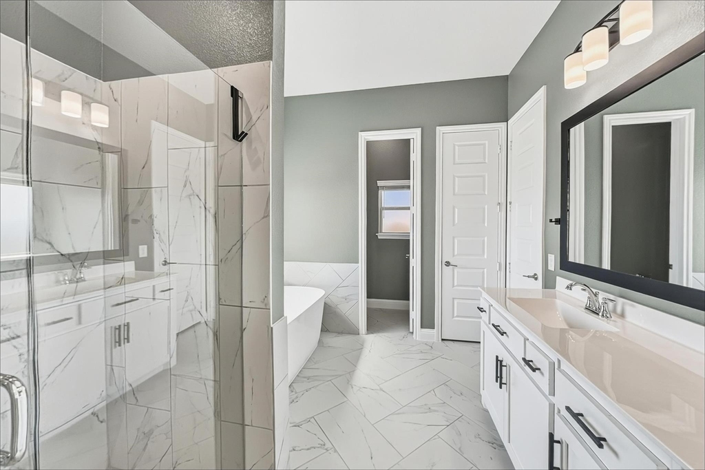 1073 Fleetwood Drive - Photo 9