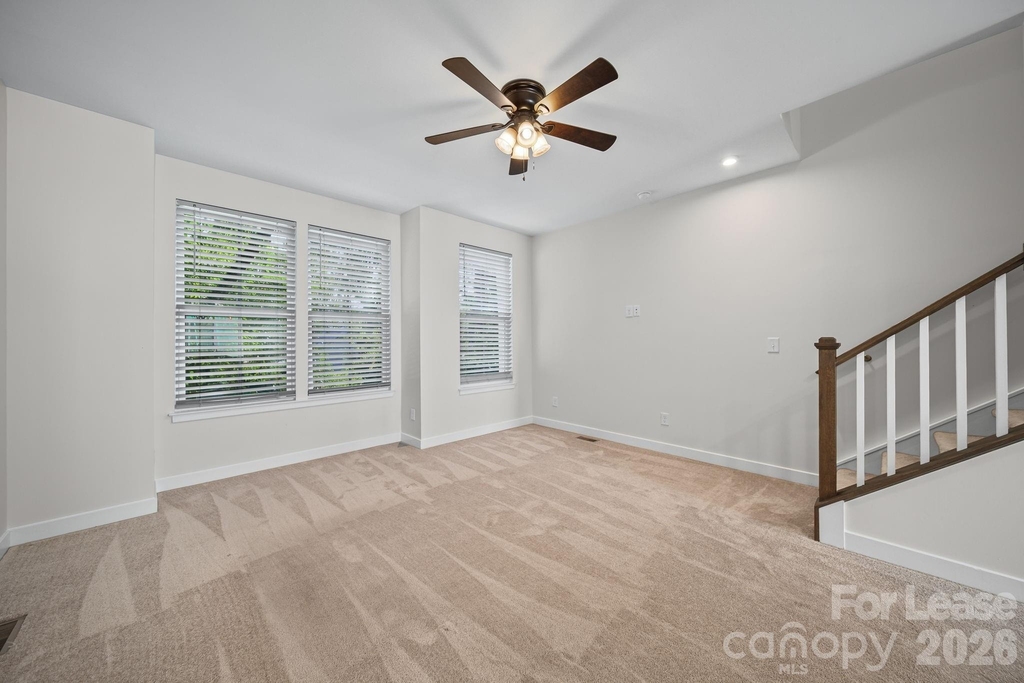 547 Old Mill Road - Photo 4