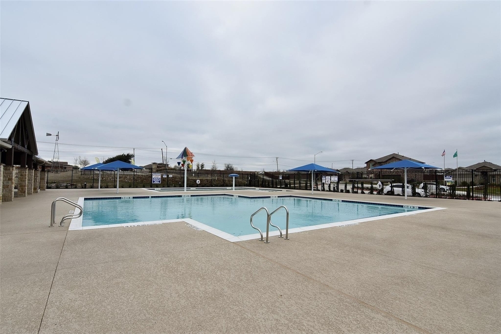 2225 Stallings Road - Photo 32