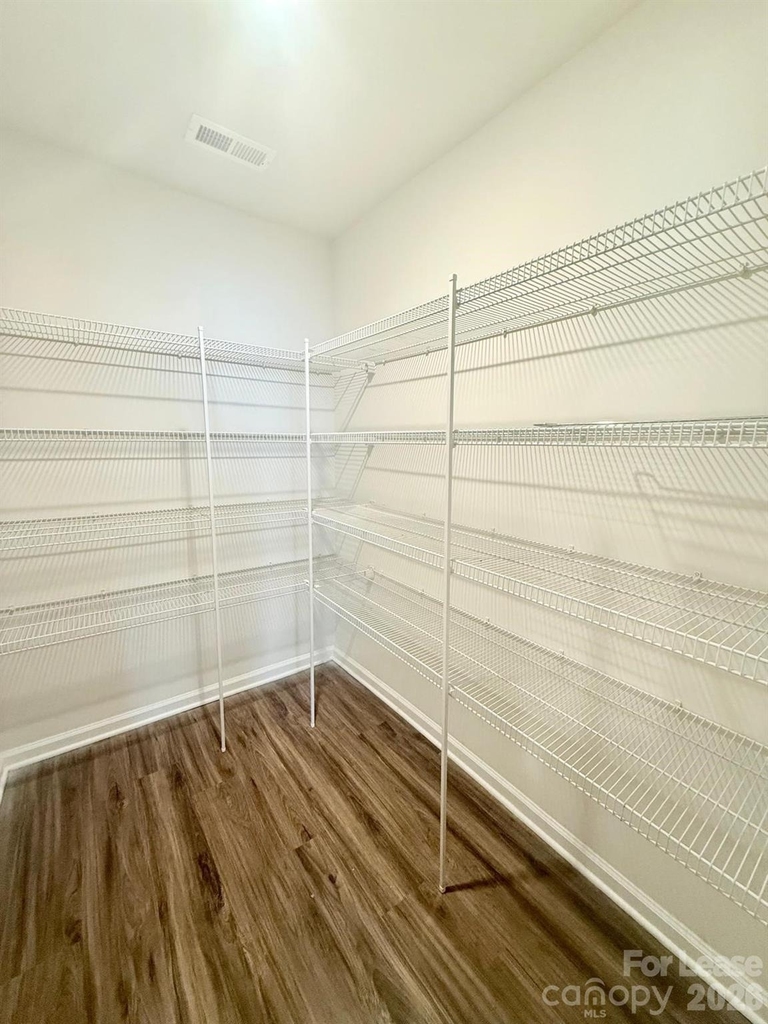 2834 Oldfield Drive - Photo 4