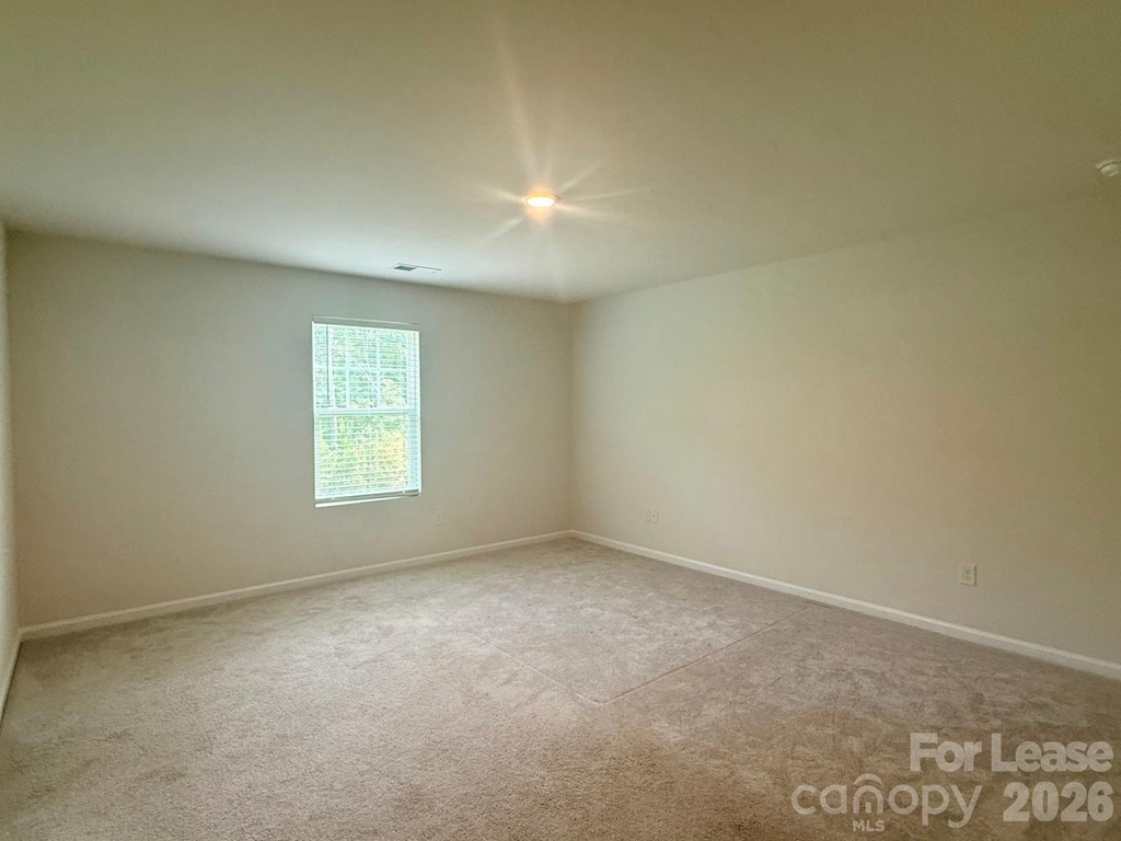 2834 Oldfield Drive - Photo 9