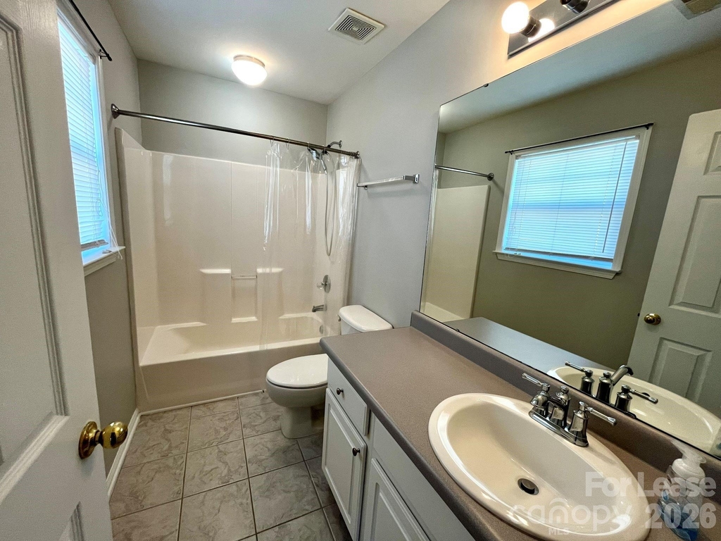 16854 Bridgeton Drive - Photo 6