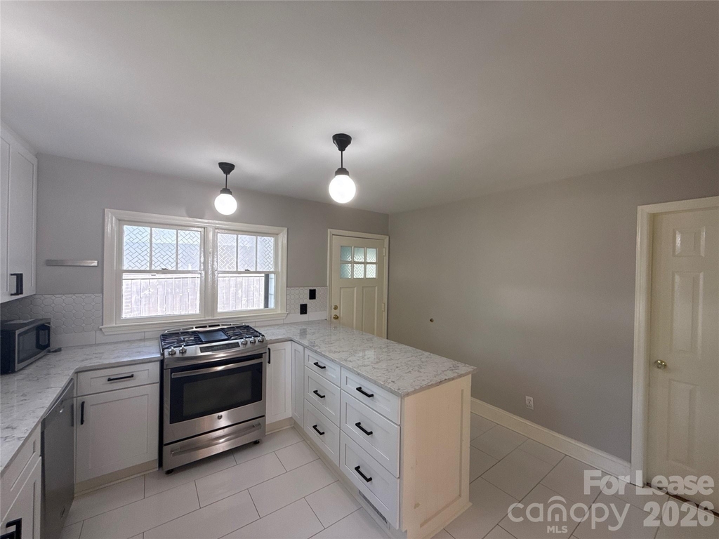 4223 Craig Avenue - Photo 6
