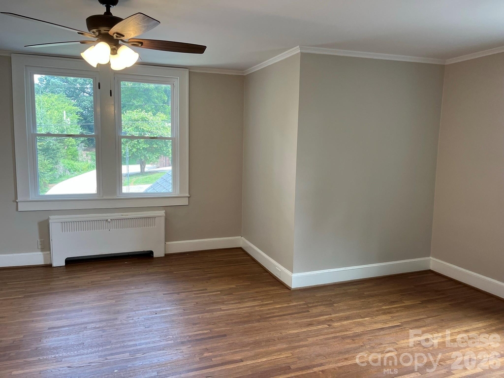 237 N 2nd Street - Photo 8
