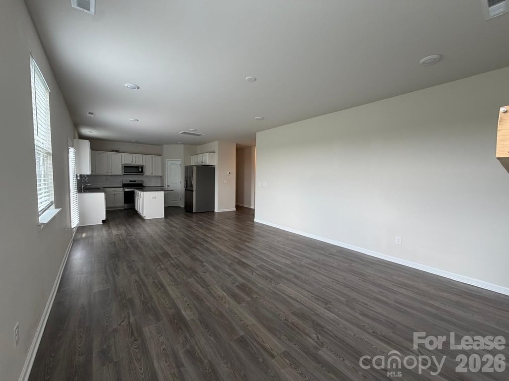 9002 Foxcroft Drive - Photo 5