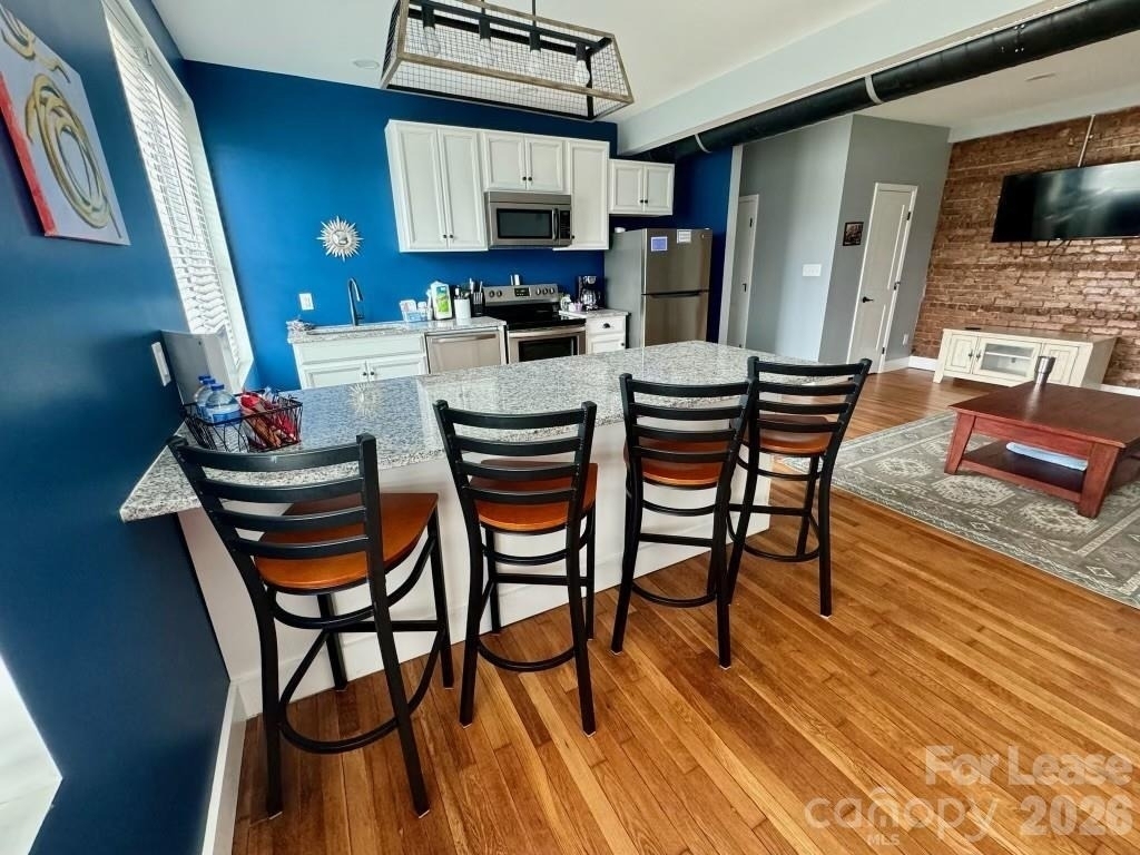 819 Harper Avenue - Photo 7
