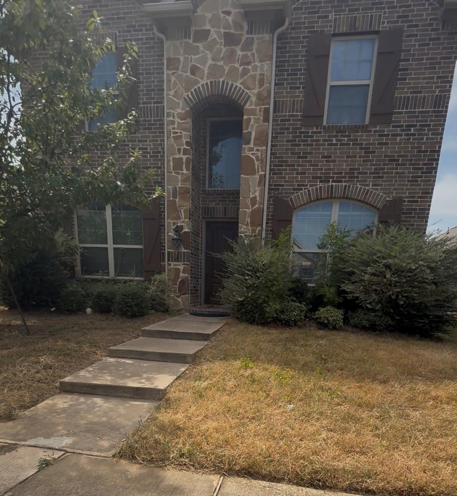 608 Pawnee Street - Photo 1