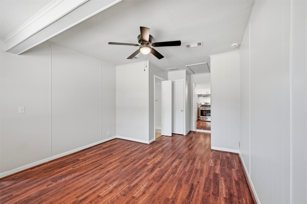 1006 W Texas Street - Photo 14
