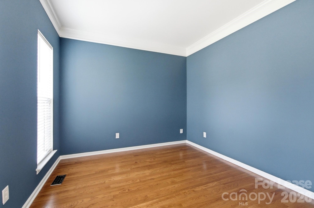 16903 Hampton Trace Road - Photo 15