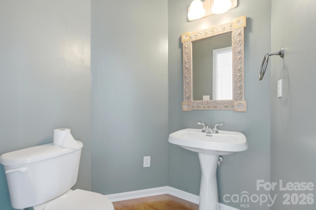 16903 Hampton Trace Road - Photo 17