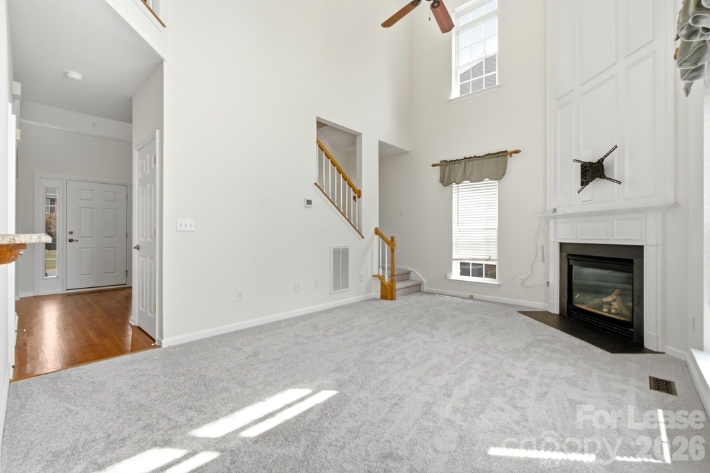 16903 Hampton Trace Road - Photo 4