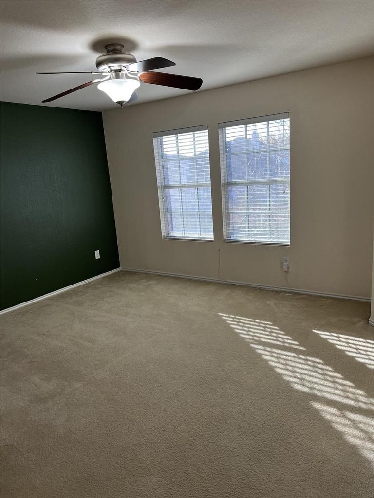 12836 Cedar Hollow - Photo 9