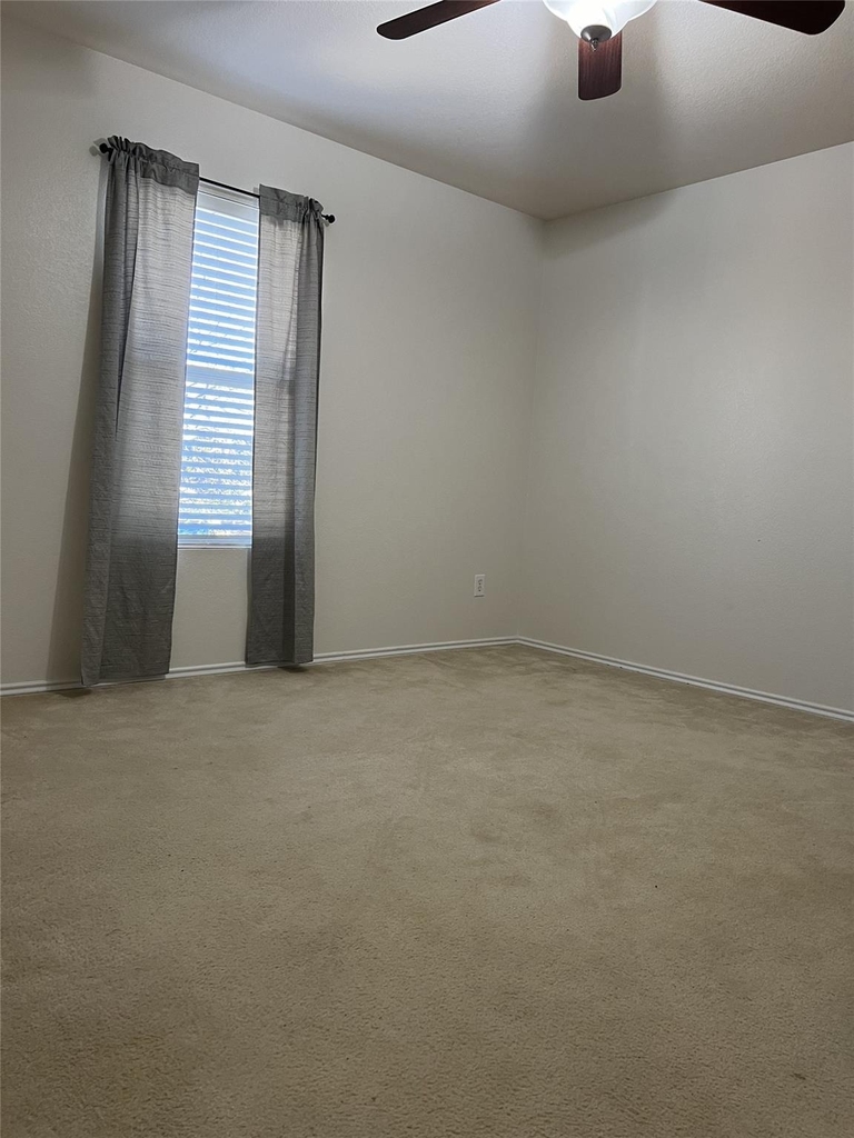 12836 Cedar Hollow - Photo 10