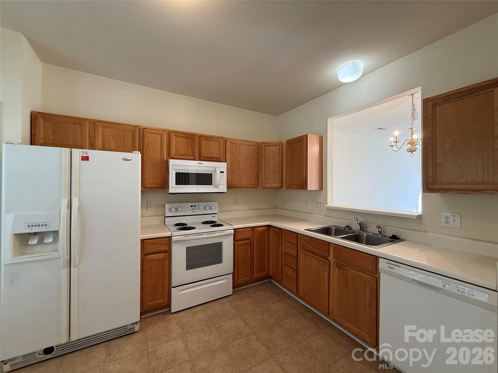 9766 Blossom Hill Drive - Photo 13