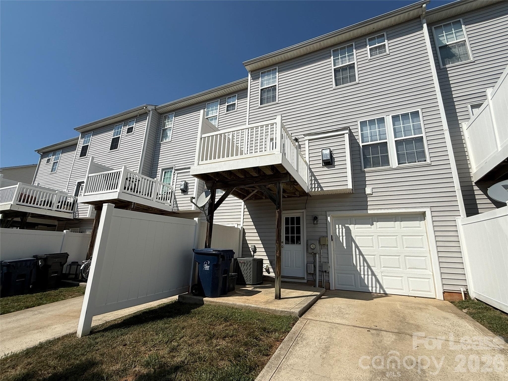 9766 Blossom Hill Drive - Photo 25