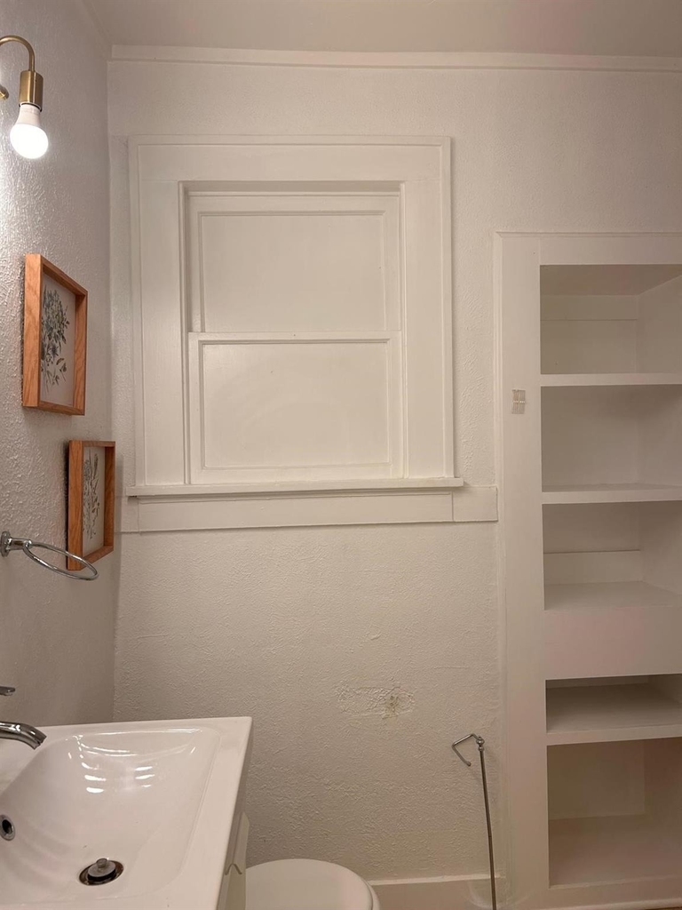 5800 Prospect Avenue - Photo 11