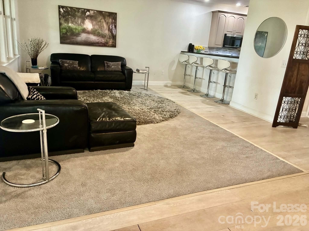 5551 Colonial Chatsworth Circle - Photo 3