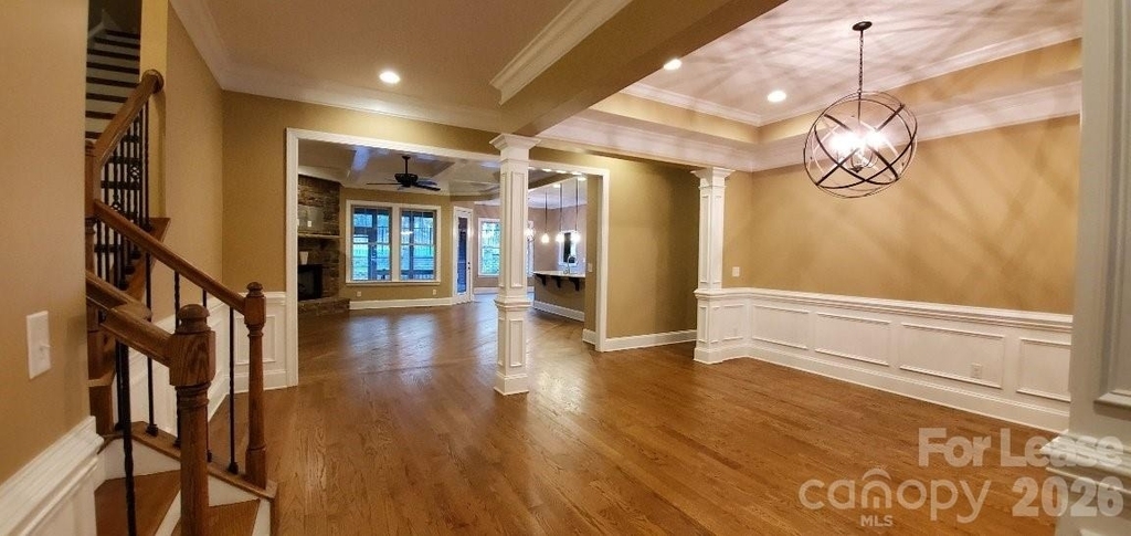 550 Cottonfield Circle - Photo 5
