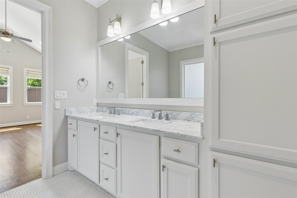 6030 Vickery Boulevard - Photo 14