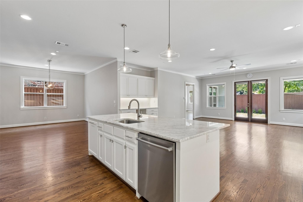 6030 Vickery Boulevard - Photo 5