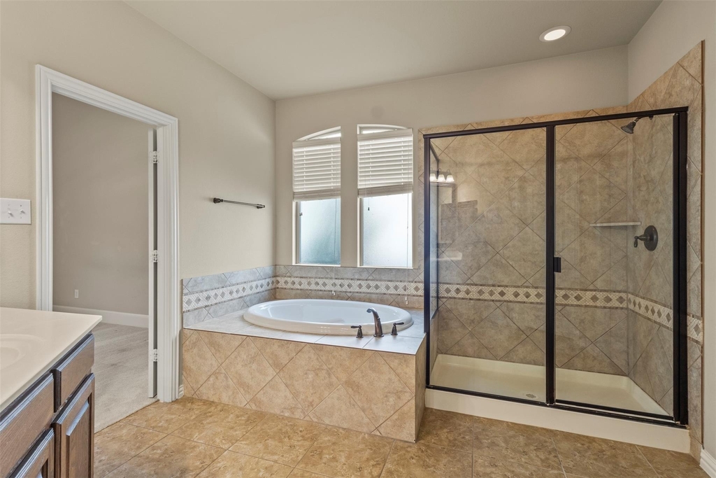 2606 Kennedy Drive - Photo 14