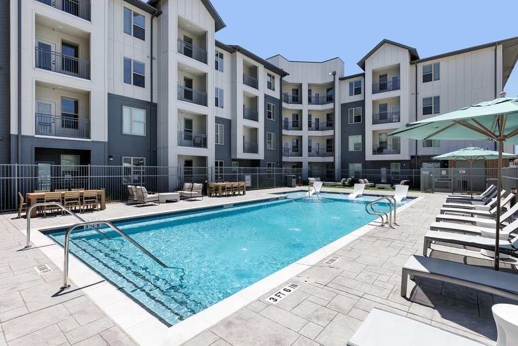 2400 Ace Lane - Photo 13