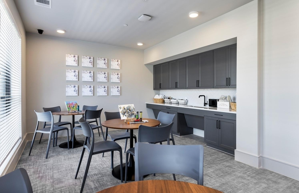 2400 Ace Lane - Photo 17