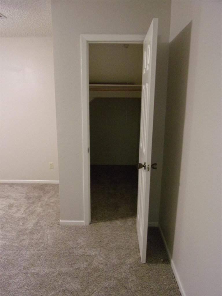 22 Crossroads Drive - Photo 10