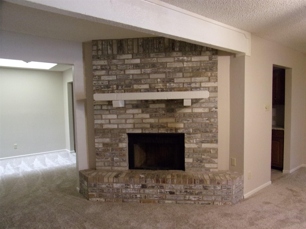 22 Crossroads Drive - Photo 3
