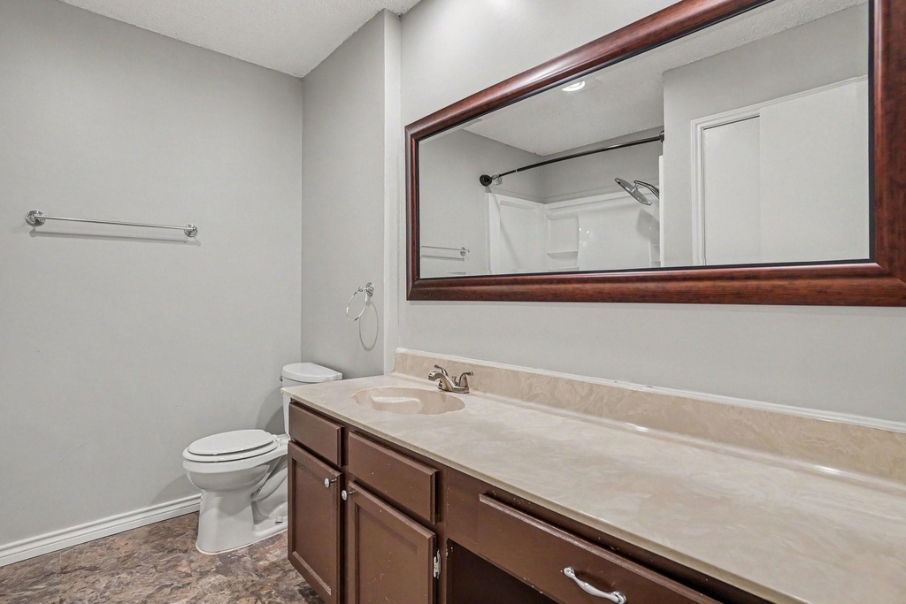 7321 Augusta Circle - Photo 21