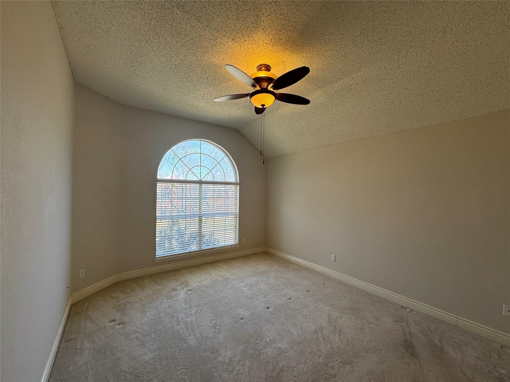442 Trinity Drive - Photo 18
