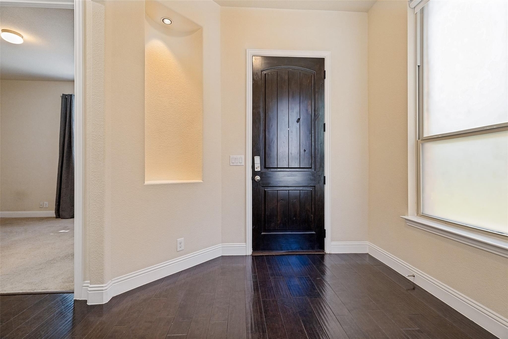 3712 Cobblecreek Drive - Photo 1