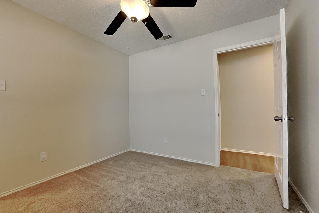 2822 White Oak Drive - Photo 12
