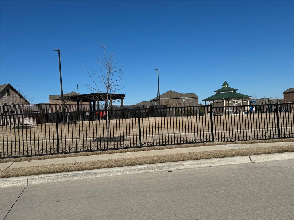 628 Harbor Oaks Drive - Photo 15
