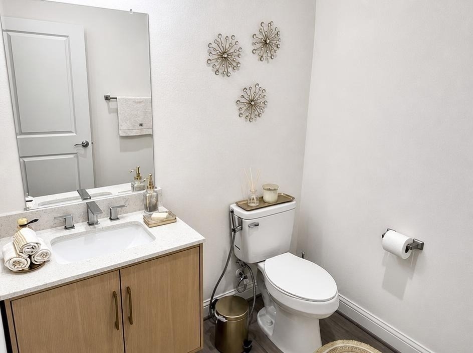 1221 W 16th Street - Photo 13