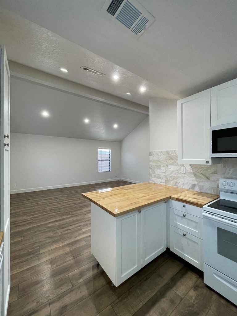 251 Brushy Creek Trail - Photo 6