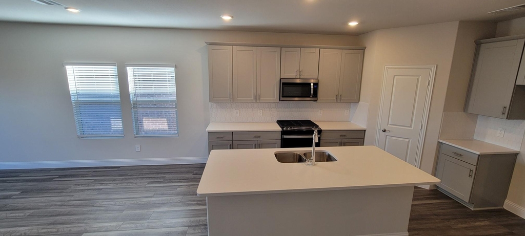 2371 Aspen Hill Drive - Photo 10