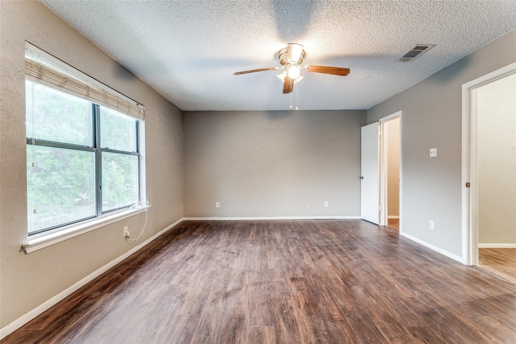 408 Windwood Court - Photo 19