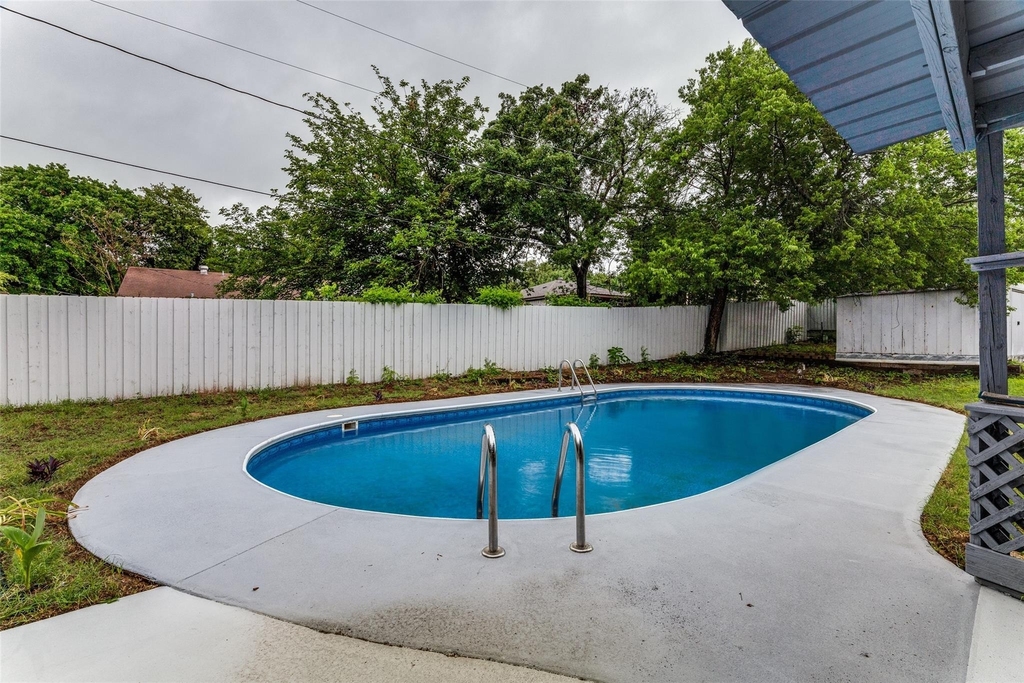 408 Windwood Court - Photo 23