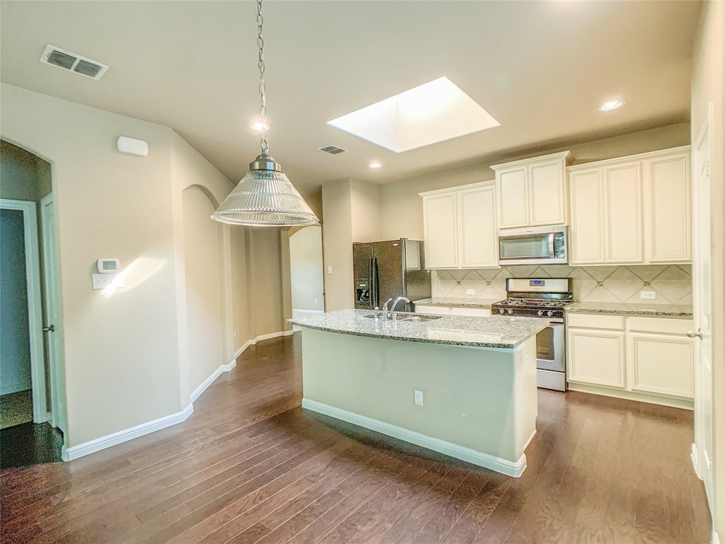 3102 Whispering Pine Boulevard - Photo 5