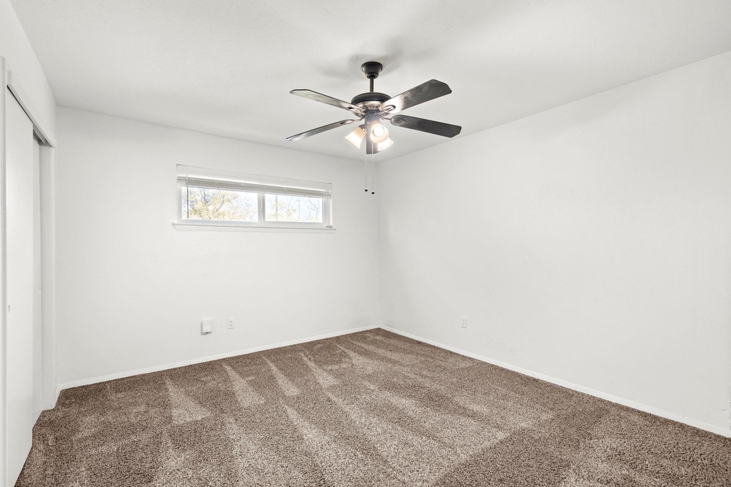 7356 Walling Lane - Photo 22