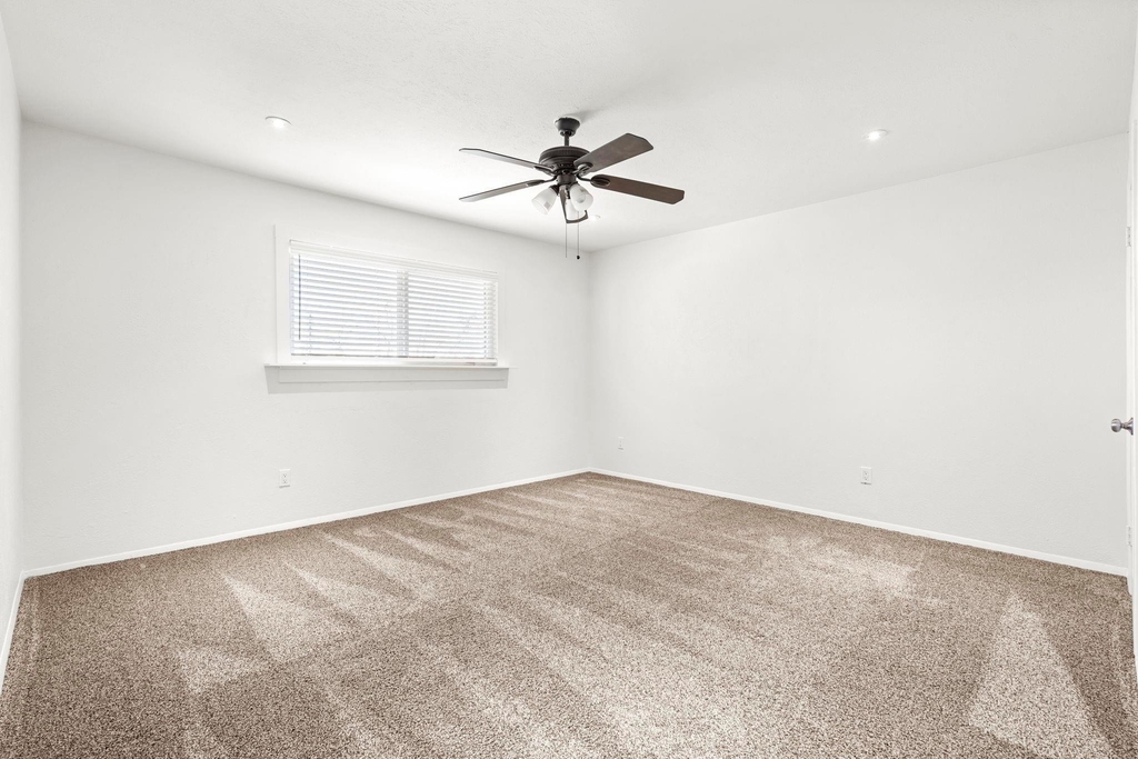 7356 Walling Lane - Photo 24